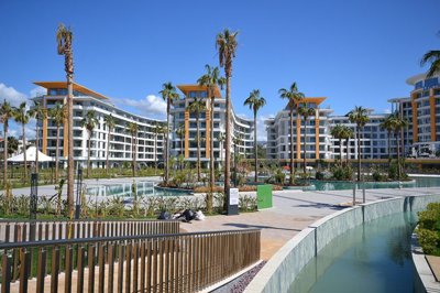 Exterior 11