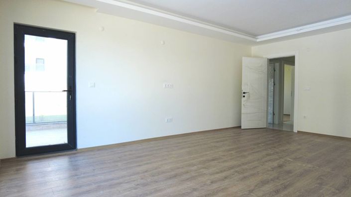 Image No.17-4 Bed Apartment for sale