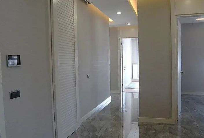 Image No.17-4 Bed Apartment for sale