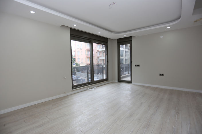 Image No.19-1 Bed Apartment for sale