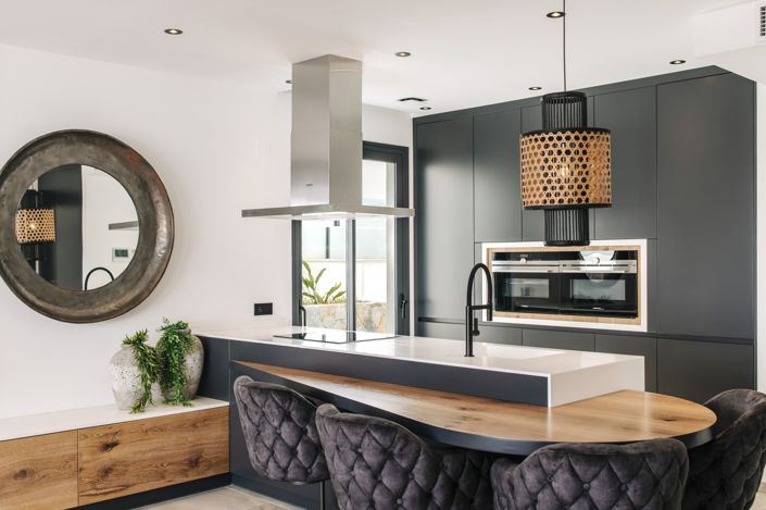 Image No.20-2 Bed Apartment for sale