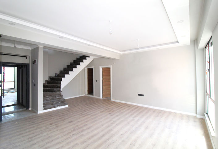 Image No.22-2 Bed Apartment for sale