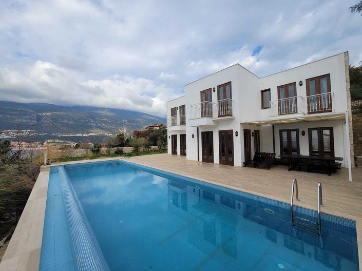 Image No.1-4 Bed House/Villa for sale