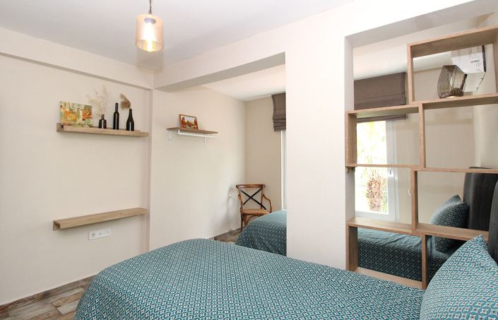 Image No.24-6 Bed House/Villa for sale