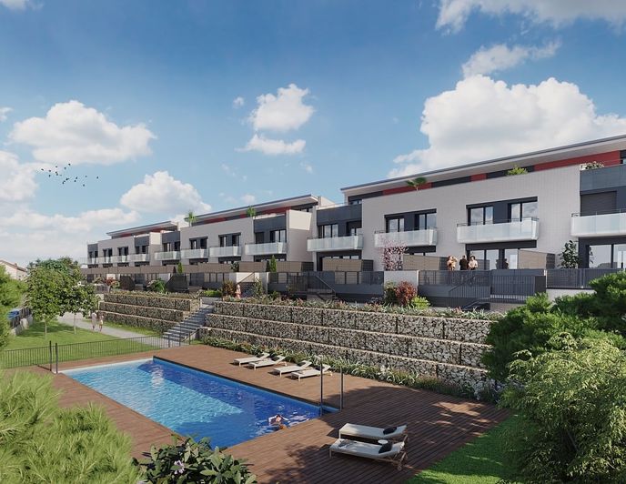 Image No.1-4 Bed Apartment for sale