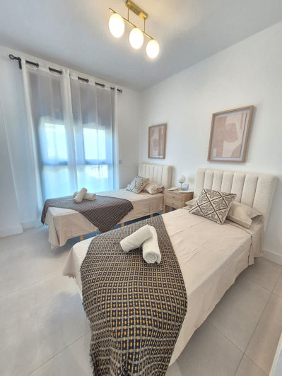 Image No.12-3 Bed Apartment for sale