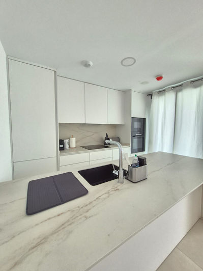 Image No.8-3 Bed Apartment for sale