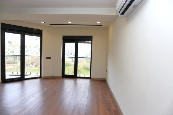 Image No.23-1 Bed Apartment for sale