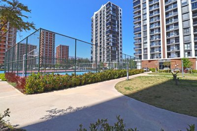 Exterior 9