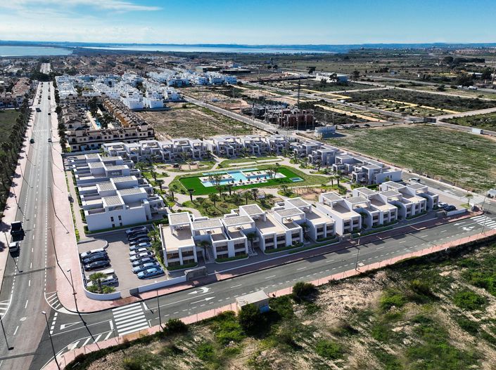 Image No.19-3 Bed Apartment for sale