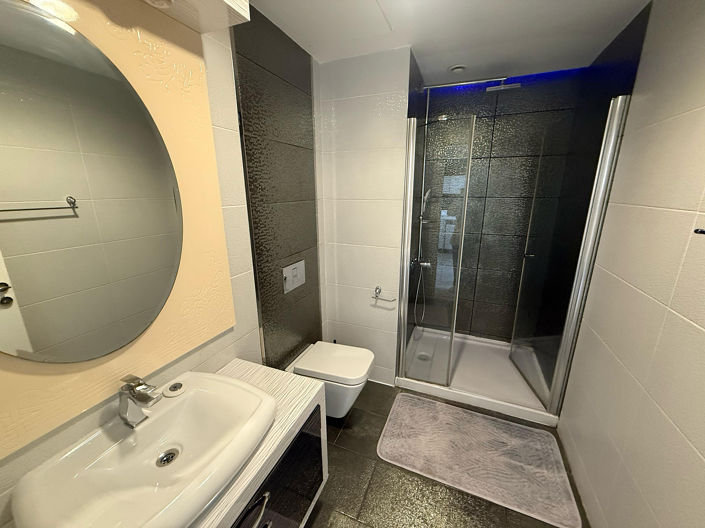 Image No.29-1 Bed Apartment for sale