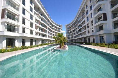 Exterior 8