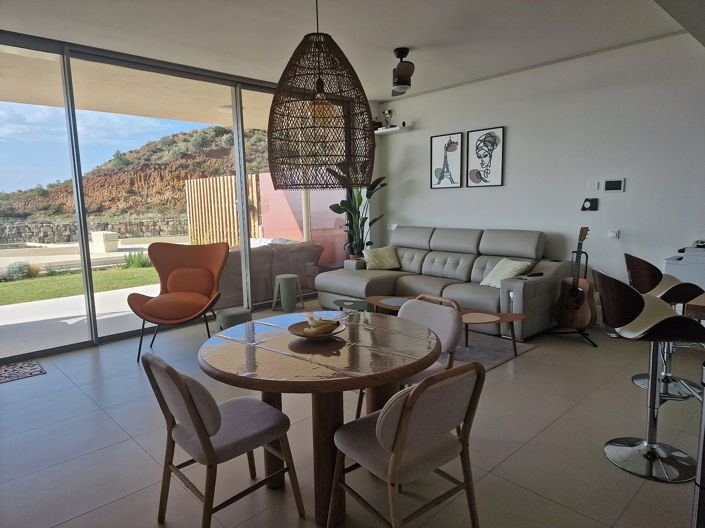 Image No.20-3 Bed Apartment for sale