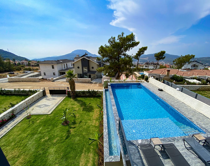 Image No.12-5 Bed House/Villa for sale