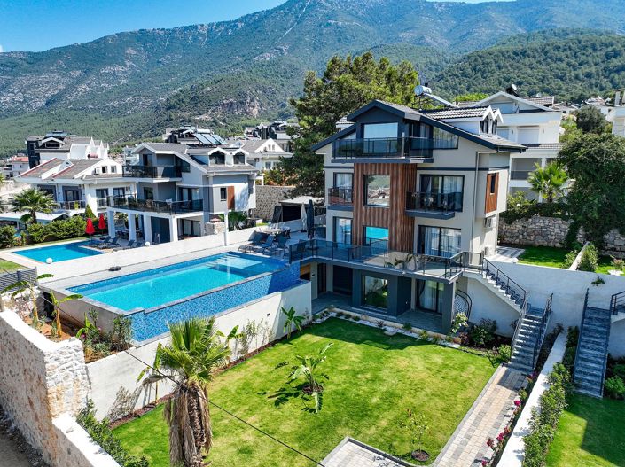 Image No.2-5 Bed House/Villa for sale