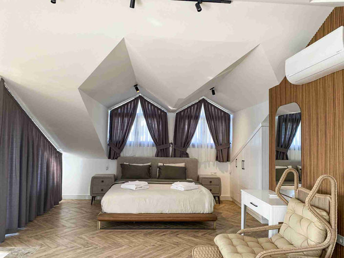 Image No.25-5 Bed House/Villa for sale