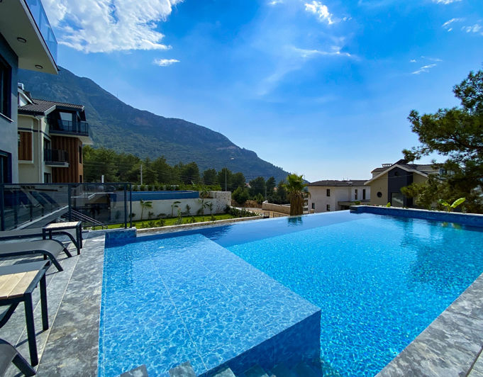 Image No.3-5 Bed House/Villa for sale