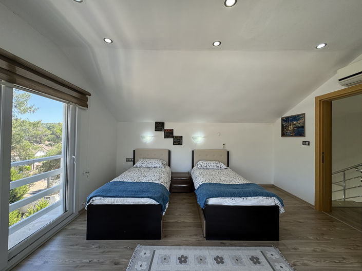 Image No.25-5 Bed House/Villa for sale