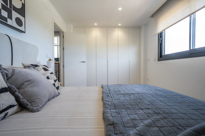 Image No.42-6 Bed House/Villa for sale