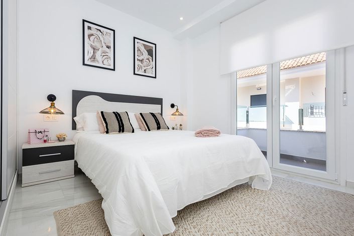 Image No.27-2 Bed Apartment for sale