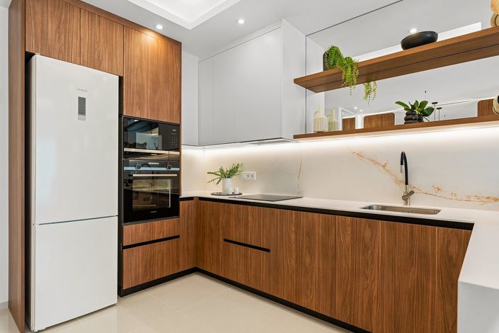 Image No.20-3 Bed Apartment for sale