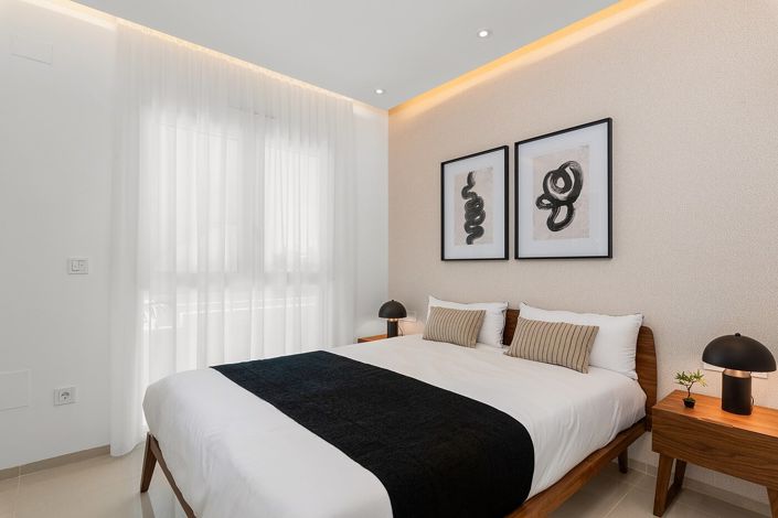 Image No.24-3 Bed Apartment for sale