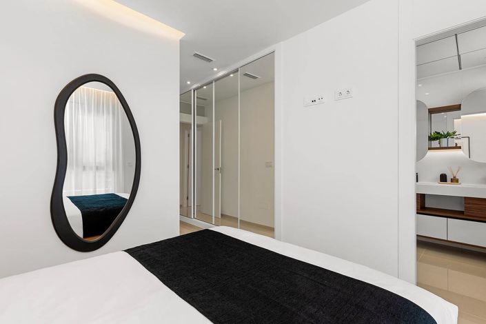 Image No.26-3 Bed Apartment for sale