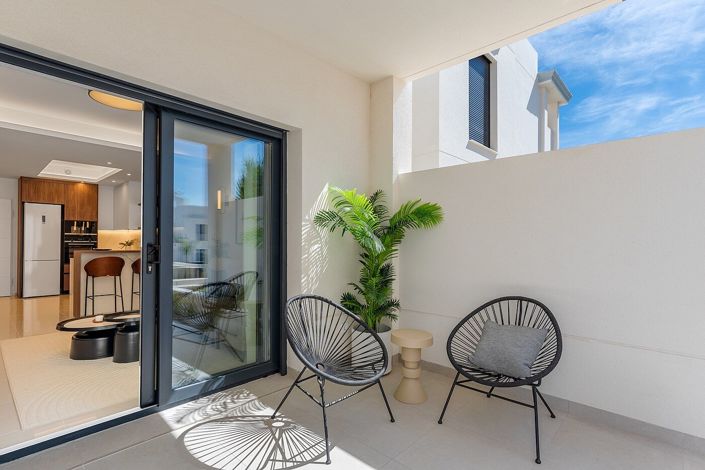 Image No.9-3 Bed Apartment for sale