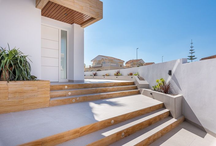 Image No.7-4 Bed House/Villa for sale