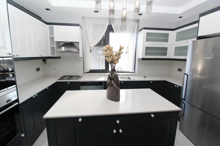 Image No.32-3 Bed Apartment for sale