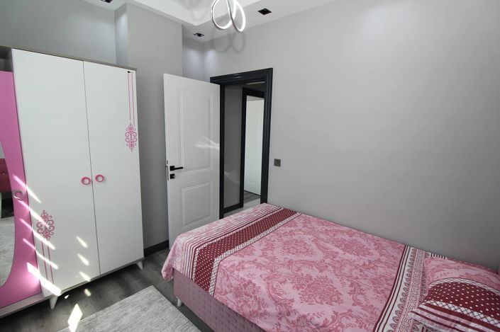 Image No.40-4 Bed Apartment for sale