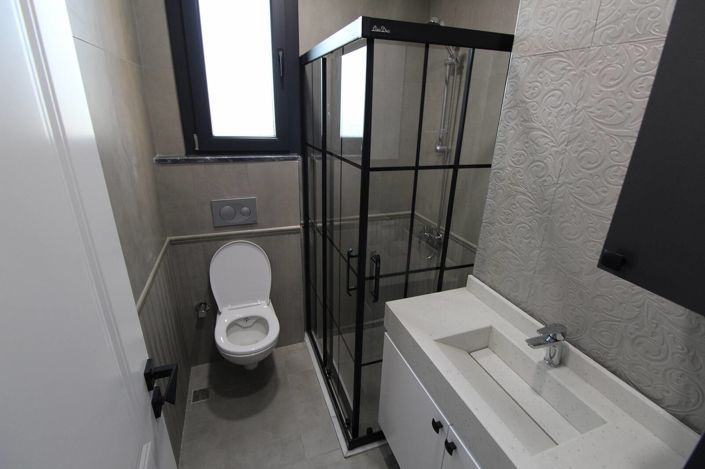 Image No.43-5 Bed Apartment for sale