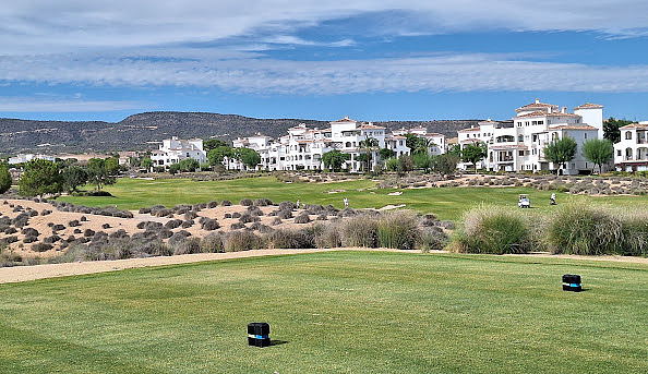 Image No.4-2 Bed House/Villa for sale