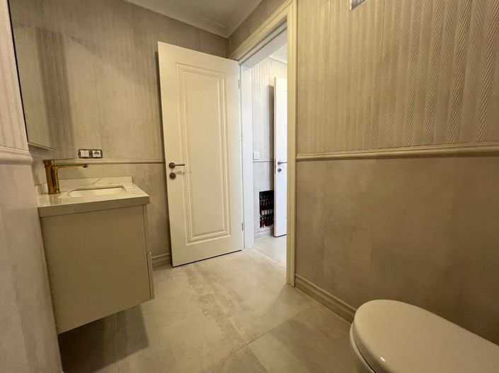 Image No.16-7 Bed House/Villa for sale