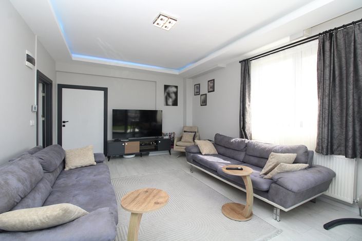 Image No.17-5 Bed House/Villa for sale