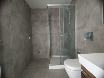 Interior 7