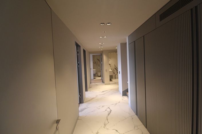 Image No.25-8 Bed Apartment for sale