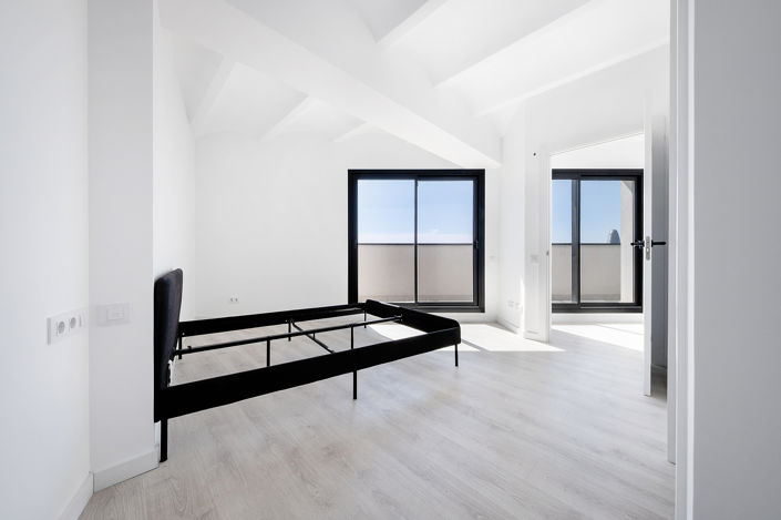 Image No.13-1 Bed Apartment for sale