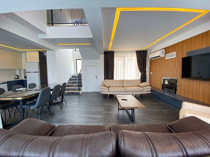 Image No.12-4 Bed House/Villa for sale