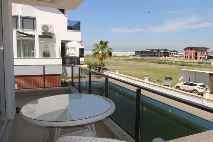 Image No.21-4 Bed Apartment for sale