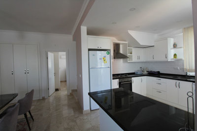 Interior 4