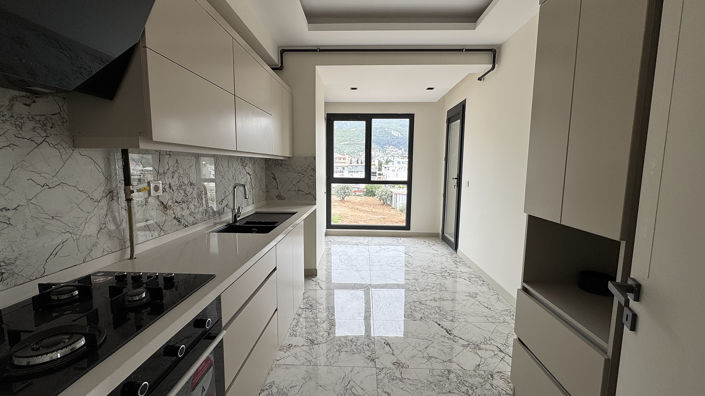 Image No.17-2 Bed Apartment for sale