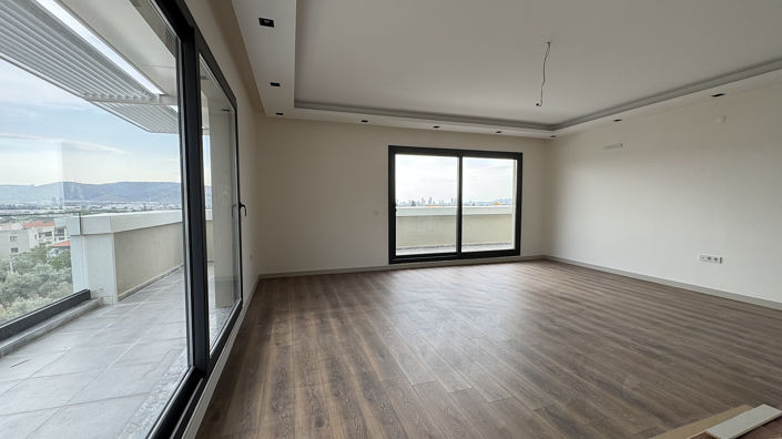 Image No.27-2 Bed Apartment for sale