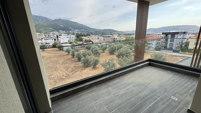 Image No.23-3 Bed Apartment for sale