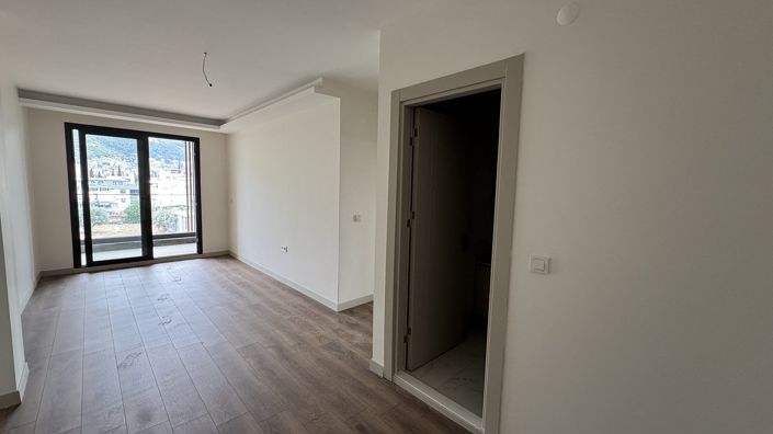 Image No.35-3 Bed Apartment for sale