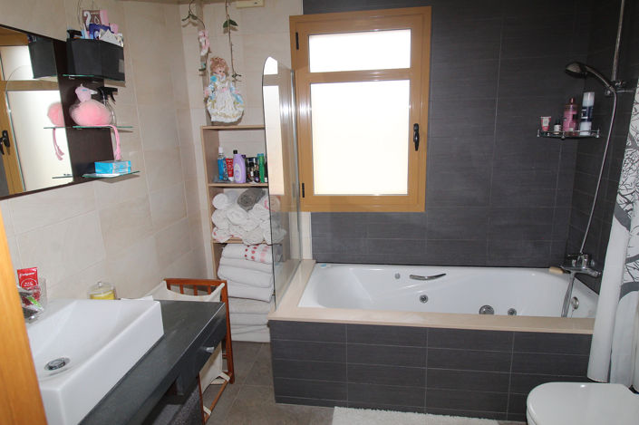 Image No.39-3 Bed House/Villa for sale