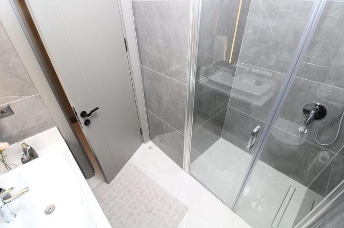 Image No.24-4 Bed Apartment for sale