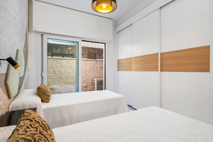 Image No.33-5 Bed House/Villa for sale