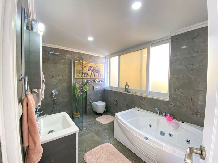 Image No.19-4 Bed House/Villa for sale