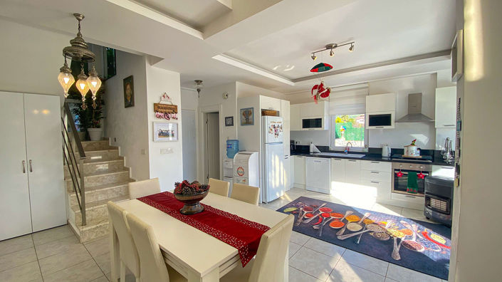 Image No.7-4 Bed House/Villa for sale